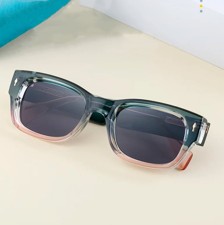 Kailua Retro Sunglasses - Hayes Carter