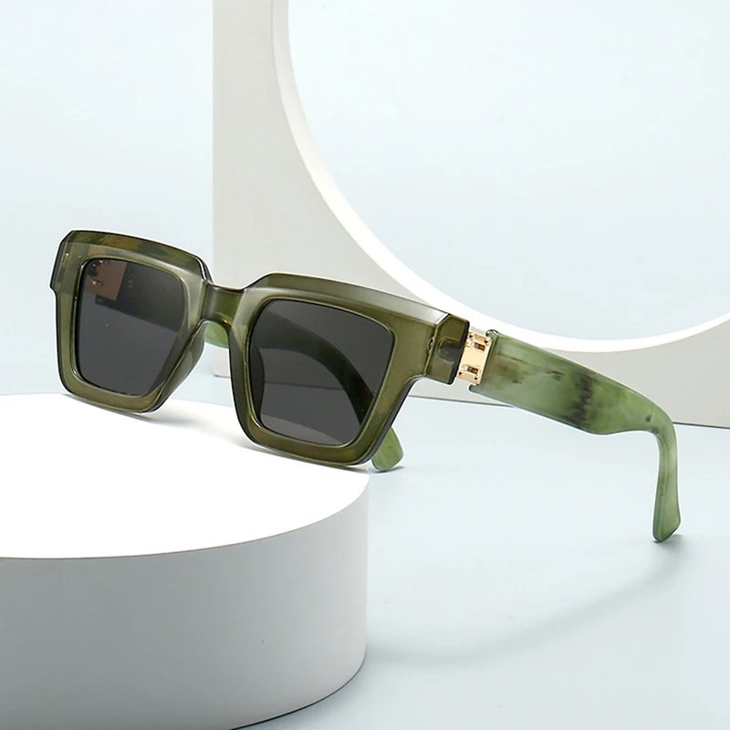 Penelope Retro Sunglasses - Hayes Carter