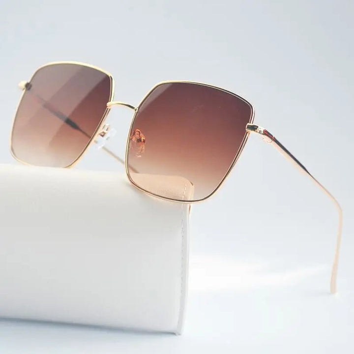 Women's Visalia Sunglasses - Hayes Carter